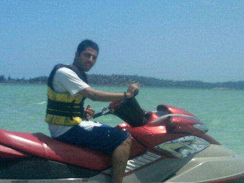 afzal786zn's profile picture. Memon. Living up to my stereotype. I used less than 140 characters...do I get a discount?