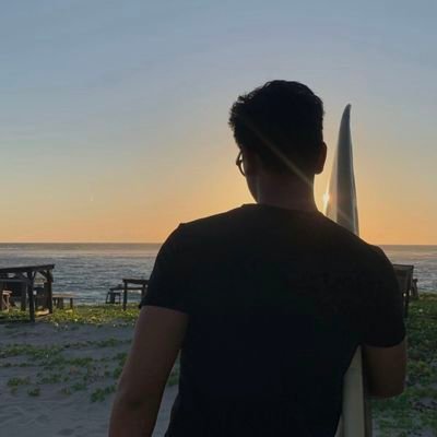 REs73737538's profile picture. bro