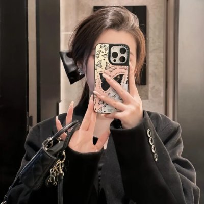 ezkbh22498812's profile picture. I’ve strolled through Singapore's city lights, relaxed on Thailand’s beaches, and appreciated art in Europe's museums.