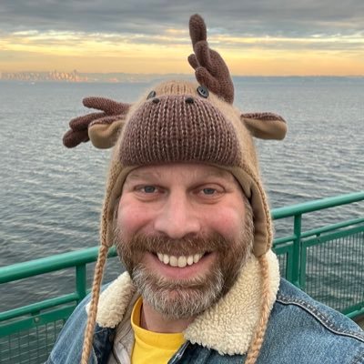 he/him, Jewish, retired PhD candidate, Structural Biologist, Toastmaster, native Californian, views expressed here are my own