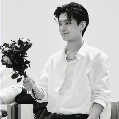 ʏᴏᴜ'ᴠᴇ ɢᴏᴛ ᴛᴏ ʟɪᴠᴇ ʏᴏᴜʀ ʟɪꜰᴇ ;
ʏᴏᴜ'ᴠᴇ ɢᴏᴛ ᴛᴏ ᴇɴᴊᴏʏ ɪᴛ 🖤💫
@ENHYPEN_members ☆