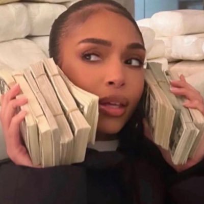 _Baylaaa's profile picture. This is the last Twitter page I’m making.