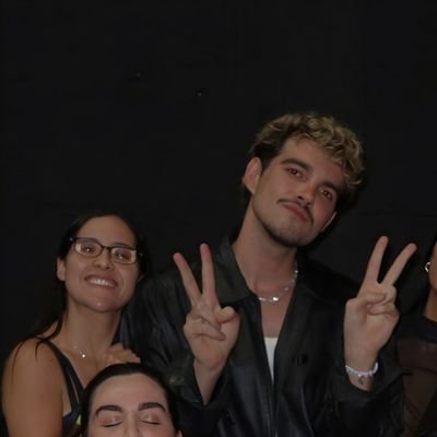 abracei o jão, o tófani, o calais e o zani.
fan account