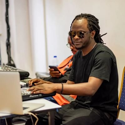 CEO Real&Tru Ent. Radio Host- @StreamUGRadio /Producer,Open-format Dj/Song Writter
Bookings : bonkied@gmail.com
For all socials👉 https://t.co/Wglq9vxde9