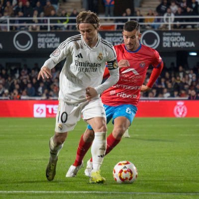 Jugador de @DeportivaMinera 🇫🇷🇪🇸. Ex jugador Lorca Deportiva, FC Cartagena, FC Bourgoin Jallieu, Real Murcia, Lorca FC / Entrenador Del Real Murcia CF SAD