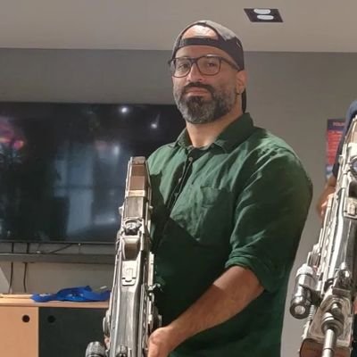 Ramezさんのプロフィール画像