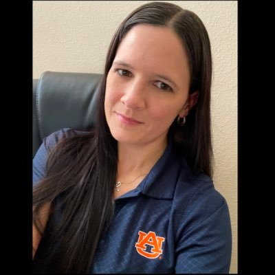 Just a sports lovin’ country girl & proud AF Veteran. #WarEagle #GoMagic #RedSox