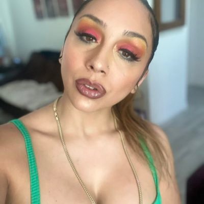 Beaubutler71's profile picture. 😍