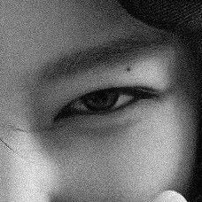 gwnnthgzm_'s profile picture. Sleep is the only escape