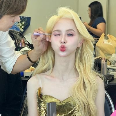 Mmmm_pu's profile picture. #4EVE HANNAH 🥀 @Hannahrsb