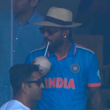 SleepingVortex7's profile picture. Forca Barca
Kkr