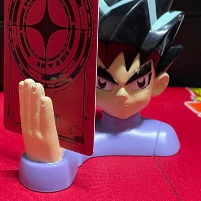 gate44v4's profile picture. 