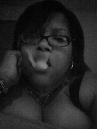Love life no matter what.. Stay in the clouds~~Jdgaf at times.. Like to laugh
