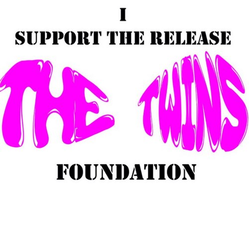 ReleaseTheTwinz's profile picture. Finding the hottest and sexiest celebrities and everyday hot ladies. Feel free to send in requests. Snapchat pics to ReleaseTheTwinz #releasethetwins