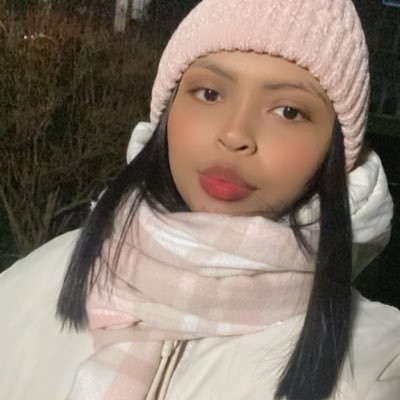 JeniferPaola_'s profile picture. 