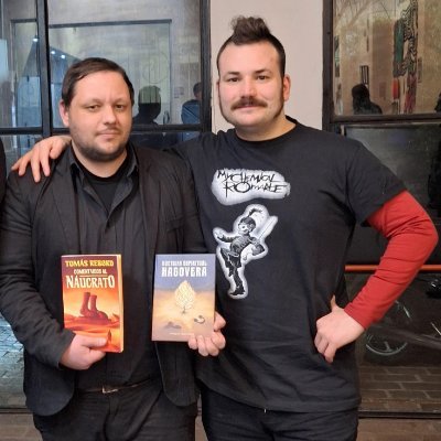 Futuro maestro de grado 🖌️🖊️📝
La máxima ciencia es la amistad