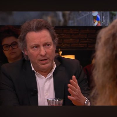Belang Van Nederland, kandidaat nr 5 voor de Tweede Kamerverkiezingen 🇳🇱 Geblokt door de klimaatgelovigen 🚜 Ondernemer. 12 jaar Statenlid, 4 jaar senator.