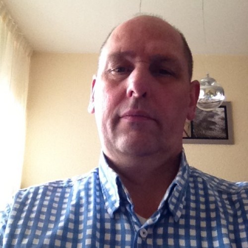 zonweringnl's profile picture. Mijn naam is Toon van Osta en directeur van Roma Benelux b.v. en eigenaar van http://t.co/7WIxybmwsr
Wij leveren: zonwering, rolluiken screens en garagedeuren