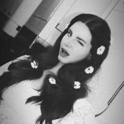 ladygbridgerton's profile picture. acabou TOG ❤️‍🩹
devastada pós Onyx Storm 🐉⚡️.

Books are easily destroyed, but words will live as long as people can remember them - Aaron Warner Anderson ♡