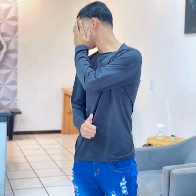 mendesrj021's profile picture. 23:08.