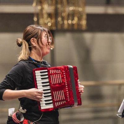 小5👧/小3👧/小1👦 のおかん👩
音楽療法士🎹音楽教室🏠コンサート企画運営🎪
まだTwitterと言ってしまう民🐦
バンドやったりやらなかったり🥁
時々、娘代理(MEU/panking/APOP)