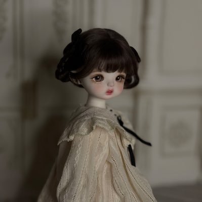 leyoch_'s profile picture. 성인/대전인덕/트위터 초보라 실수하면 알려주세요/의상이나 안구 가발 정보 질문 가능/사진 저장 물어보고 가능