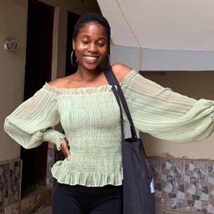She is a foodstuffs’ vendor (sources all kinds of foodstuffs from farmers ).
Purity is a Registered Nurse 👩⚕️.
|Manchester United fan | she/her.