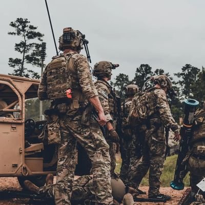 DE OPPRESSO LIBER
Not the official account