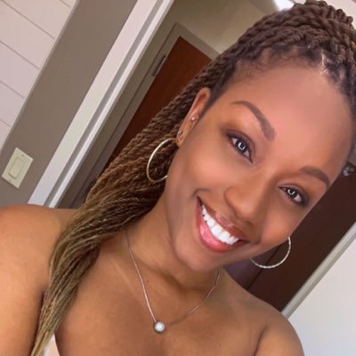 Taylor_Arrived's profile picture. I was pressured into this. She/Her 🥀