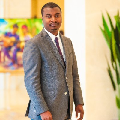 Journaliste, Directeur de la Communication et des Relations Publiques
@assnatTogo #communication #politique #publique