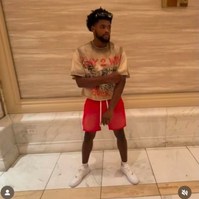 @Petite_RE | Insta:tonio.p1 | RIPBJL❤️ | LLHARDROCK🙏🏽