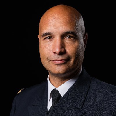 Commanding officer F931 Louise-Marie | Commander Gacas Jan