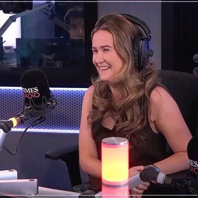Producer @hugorifkind and Politics Unpacked @timesradio • erin.carney@times.radio •
