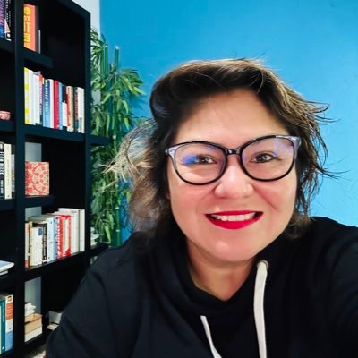 elizabeth_hb's profile picture. Co-Founder Dexty 💻 | Leading Learning for EdTech | Course Designer | English Communication Specialist | Empowering Emotions | #LinkedInTopVoice