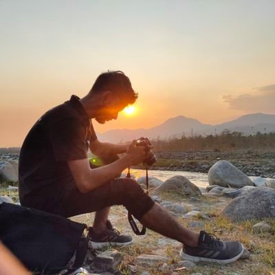 aranyakdeka120's profile picture. Electrical engineer, that's  all.