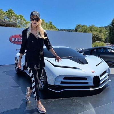 I’m a caring and honest lady I’m a billionaire I came from a wealthy family I came here to help the poor in any situation(just inbox 📥 me directly or send me f
