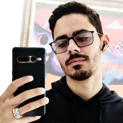 DPinder62736's profile picture. Passionate about waves and tropical living.