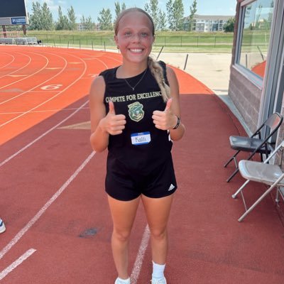 Jefferson HS // c/o ‘26 // Track - hurdles & triple jump// GPA 3.97// 5’3
