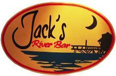 Located at the beautiful Naples Harbour, Jack’s is perfect for a waterfront cocktail, a break from boating for lunch with friends or dinner with the family!