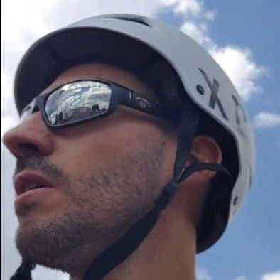 SantiJMart88's profile picture. 