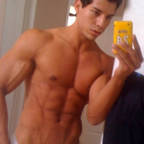 Gaypenis04's profile picture. im the owner of http://t.co/l9EapTZggS , follow if interseted