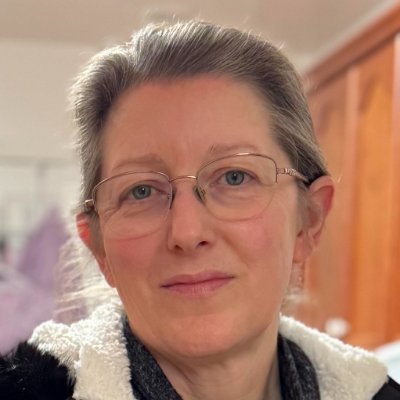 LauraFe16205823's profile picture. 