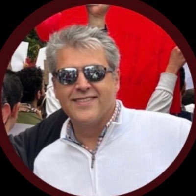 “بر این باورم که با لبخندی از جنس مهربانی و رفتاری سرشار از احترام، میتوان مسیری به سوی فردایی آزاد و روشن هموار کرد.”