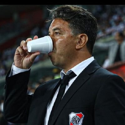 CastroOsval's profile picture. 