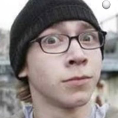 ch33zcurdz's profile picture. writer, lover, raging bitch.