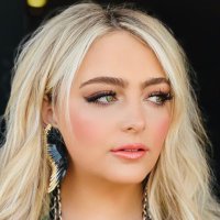 HunterGirl (@huntergirlmusic) 's Twitter Profile
