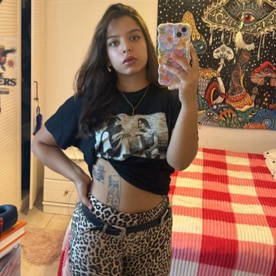 lucianaortegam's profile picture. Don't cha wish your girlfriend was hot like me? Don't cha wish your girlfriend was a freak like me?