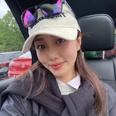 nova_zoe5942's profile picture. Laughing like a baby, living like a queen.