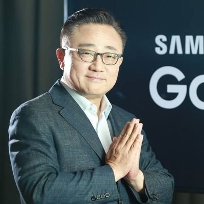 Samsung= truly innovation(2015-2019)
I love galox phones. DJ Koh is the best!
TM Roh must resign!!!
TM Roh cost cutting strategy is absurd.