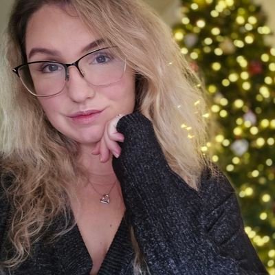 I create relatable, creative and genuine content to turn customers into buyers | let's chat! 📩 madisonhallugc@gmail.com
TT: @maddie.mombossmarketing